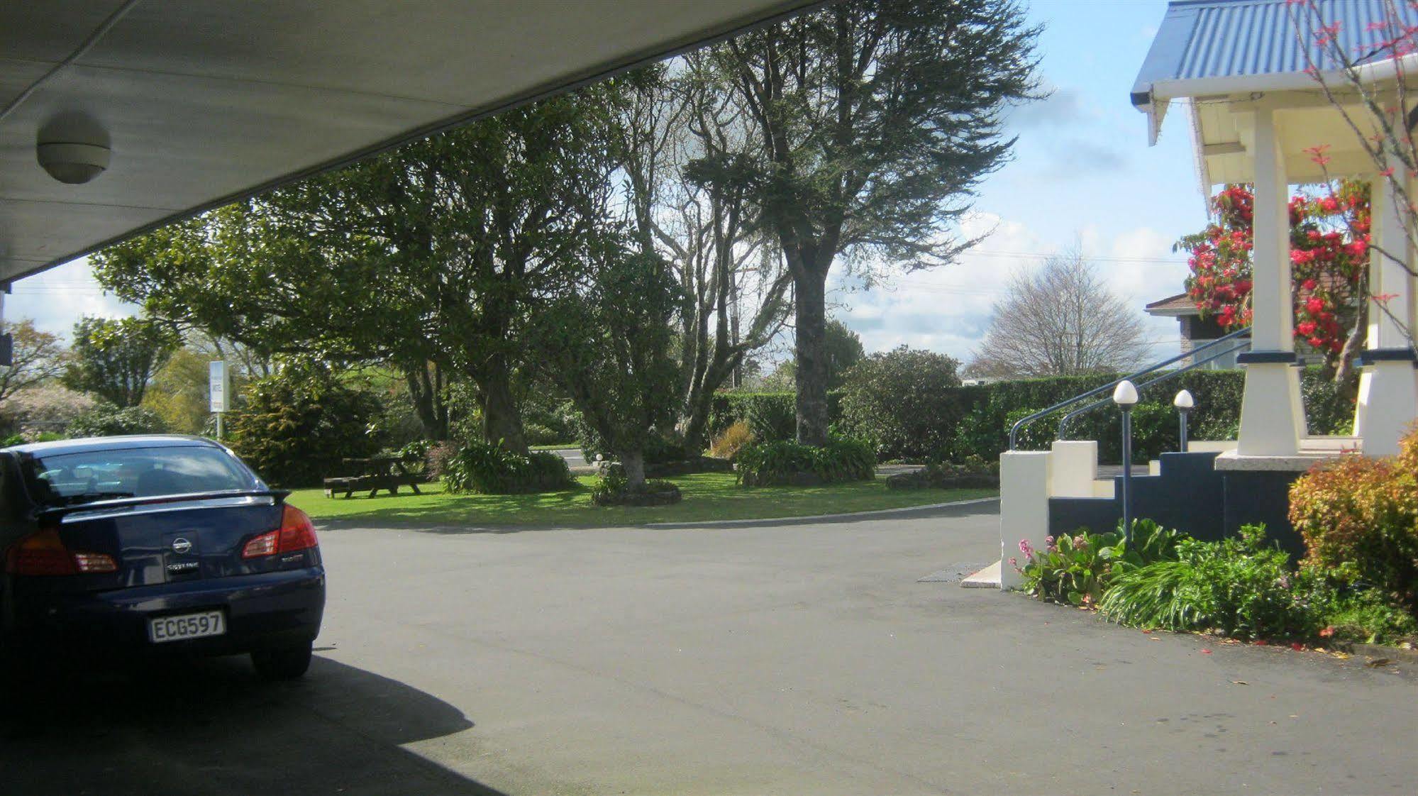 Broadway Lodge Motel Stratford Esterno foto