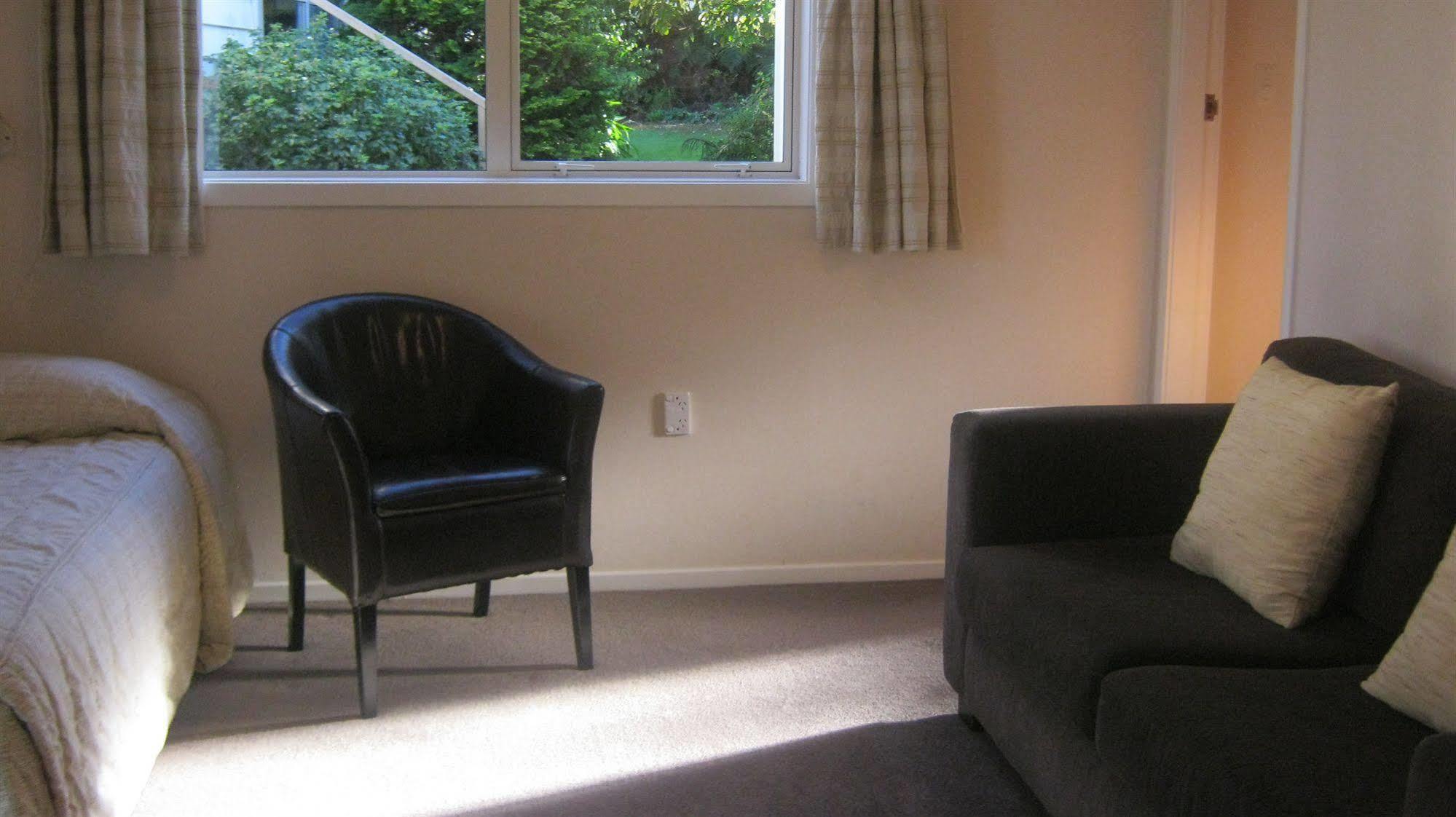 Broadway Lodge Motel Stratford Esterno foto