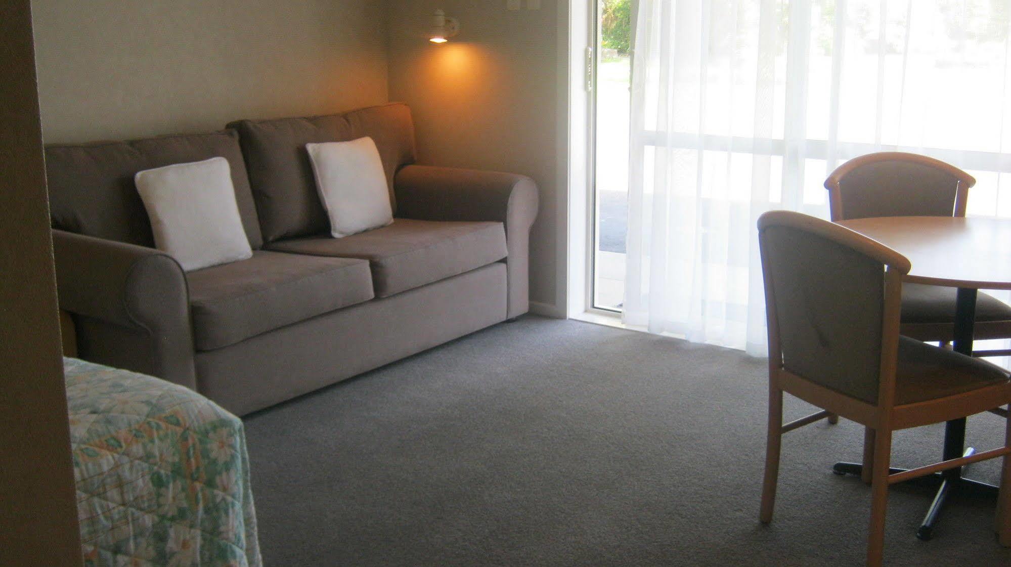 Broadway Lodge Motel Stratford Esterno foto